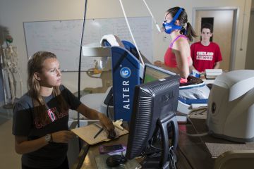 Summer Research Fellows Seize Opportunity Outside Classroom