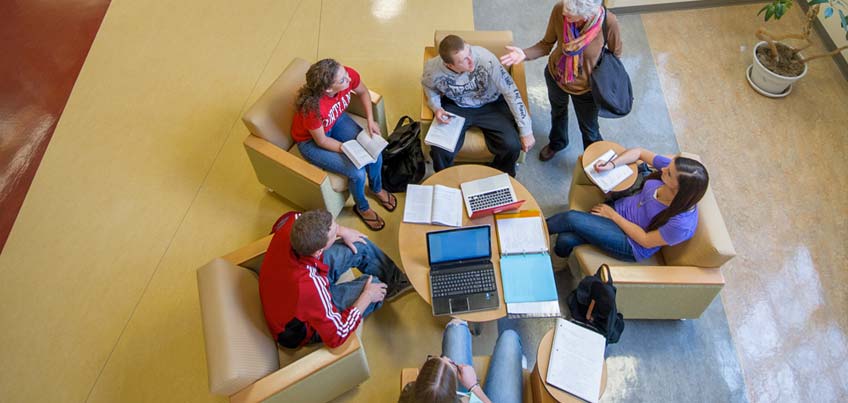 Honors Program students studying together in Moffett Center