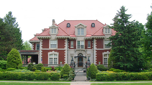 Alumni House