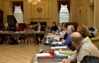 Listeing to President Bitterbaum