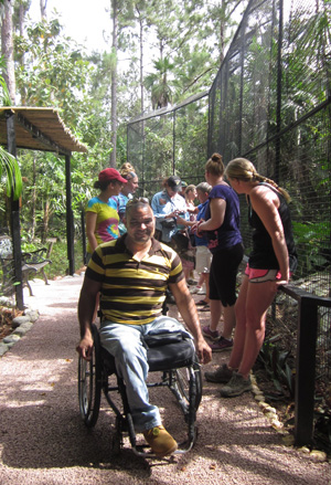 Jerome Flores visits zoo with SUNY Cortland students