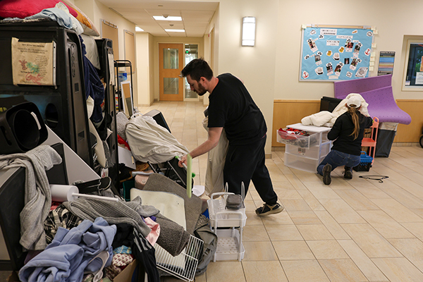 Red Dragon Reuse keeps dorm essentials out of dumpsters