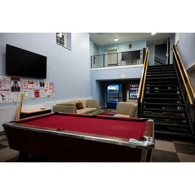 Recreation lounge