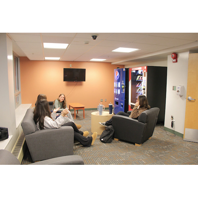 Recreation lounge