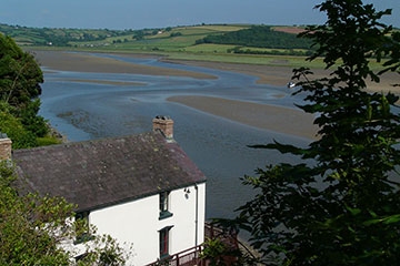 Boat_House_Dylan_Thomas_WEB.jpg