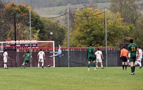 Cap-moment-mens-goalie.jpg