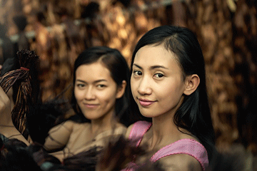 Singapore_teens_Image-by-Sasin-Tipchai-from-Pixabay_WEB.gif