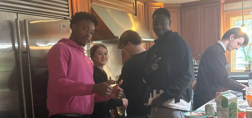 French club making crepes spring 2026