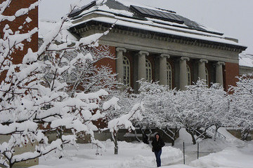 Old main snow 360240.jpg