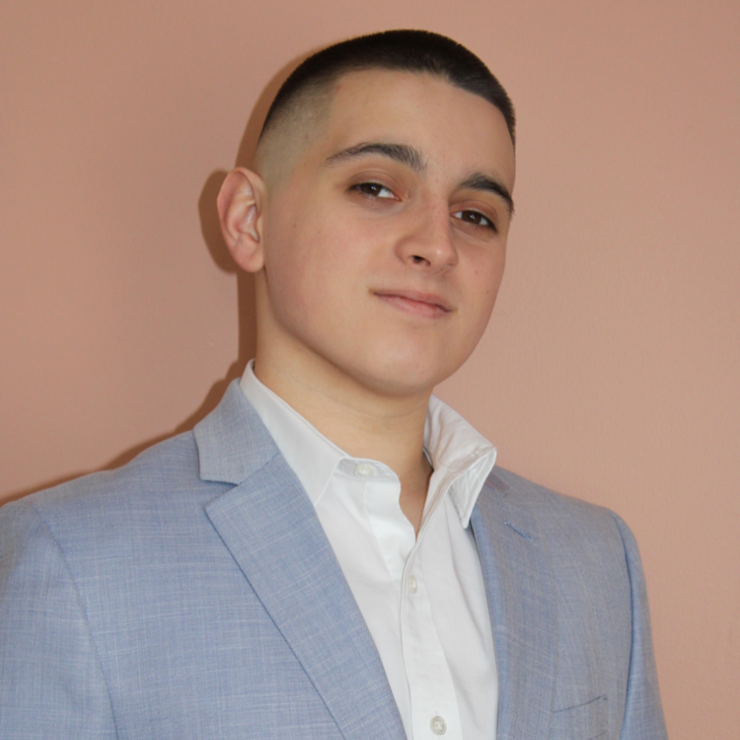 Rowen Willis Headshot